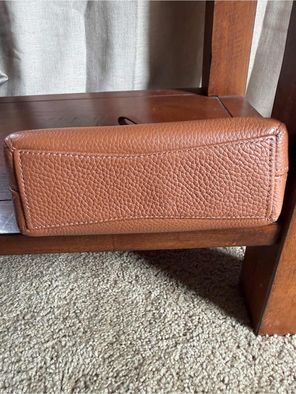KATE SPADE Tan Dumpling Pebbled Leather Clutch/Crossbody with Gold Hardware - Picture 7 of 11